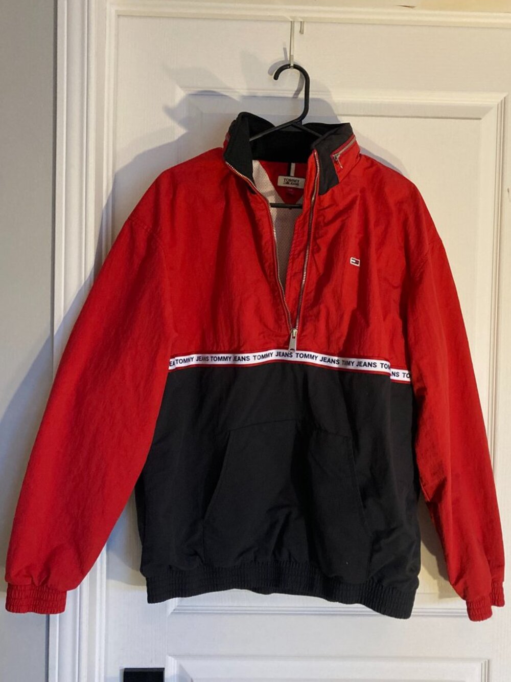 Tommy Jeans ( Tommy Hilfiger)  Rain Jacket Windbreaker Pullover Retro Y2K